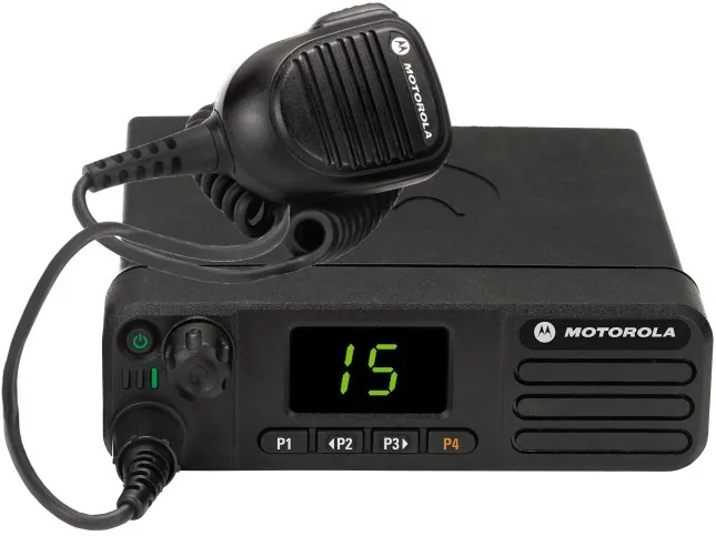 Рация Motorola DM4401