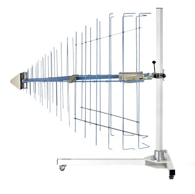 V-образная логопериодическая антенна Rohde & Schwarz HL 046E